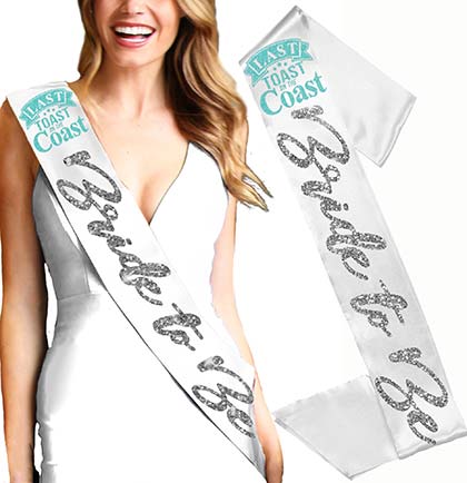 Last Toast Bride to Be Silver Glam White Sash & Trucker Hat - Set of 2
