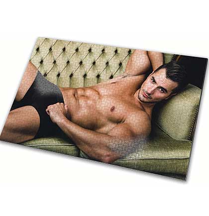 Sexy Puzzles Men in Bed: Antonio