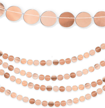Banners are an easy and inexpensive way to decorate your party. This metallic Rose Gold Circle Banner is perfect to decorate walls, party tables or create a back drop area for guests to take party photos throughout the night. 